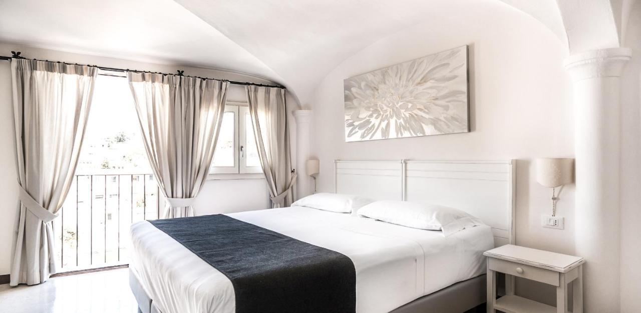 Albergo Diffuso Mannois Орозеи Экстерьер фото