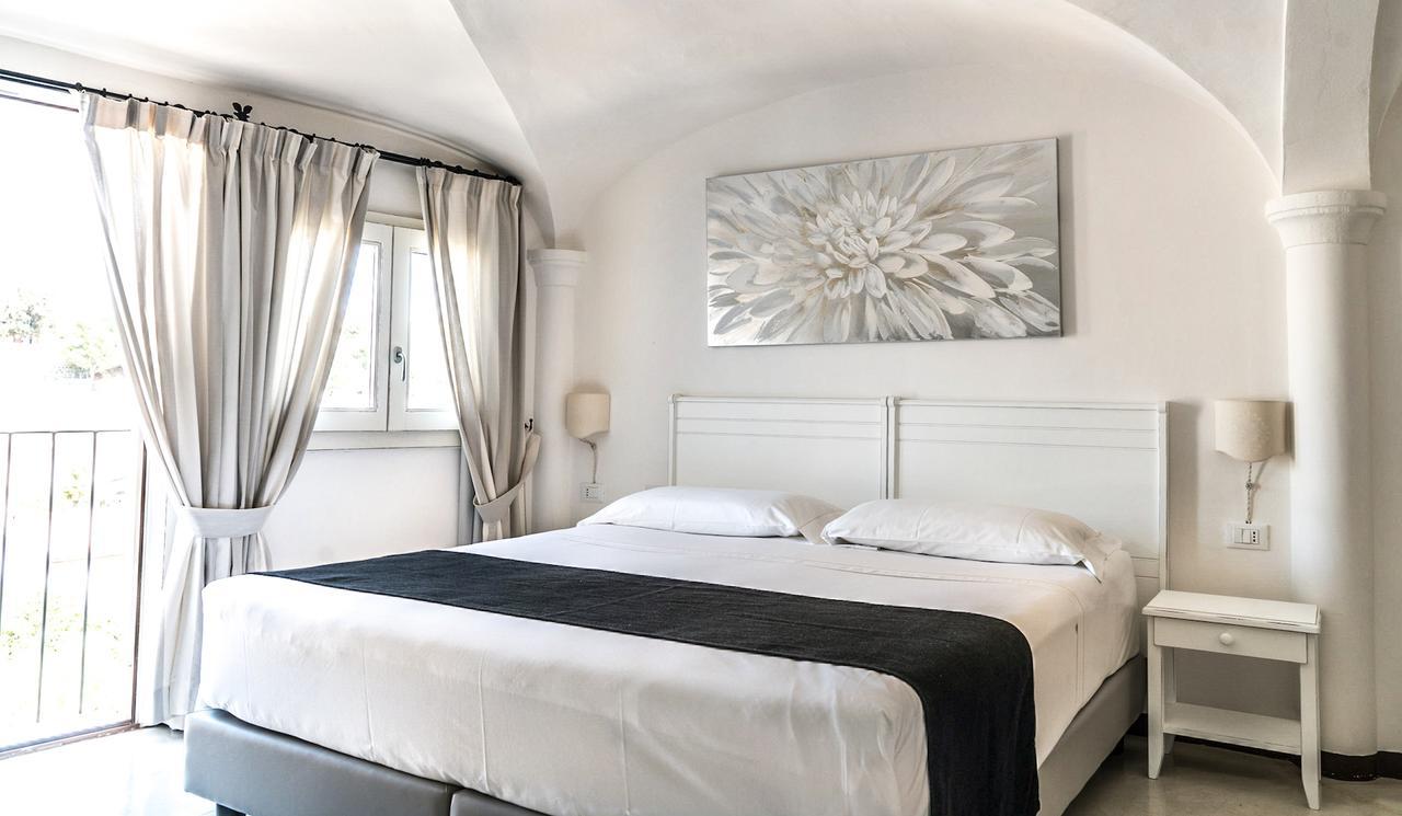 Albergo Diffuso Mannois Орозеи Экстерьер фото