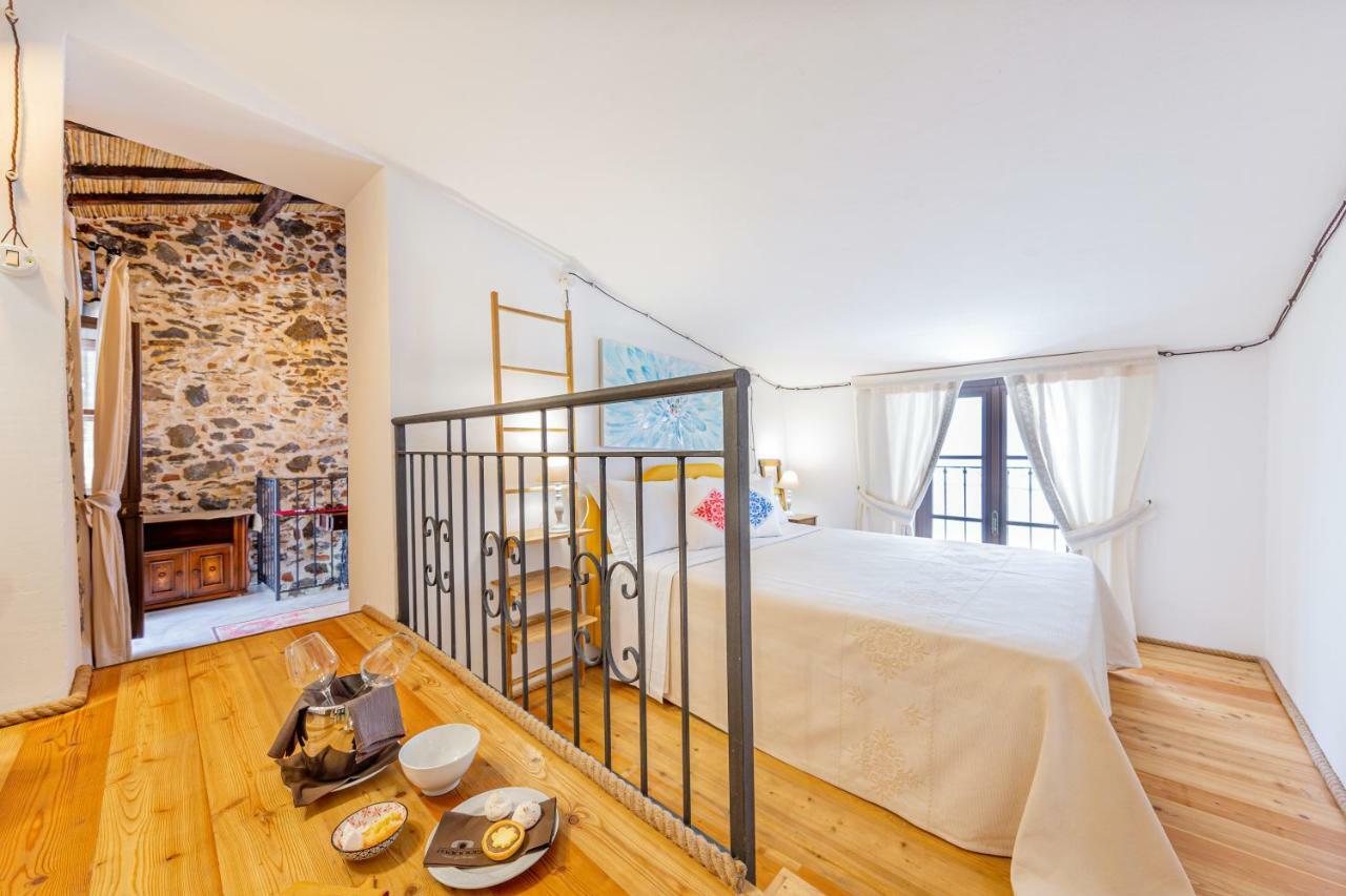 Albergo Diffuso Mannois Орозеи Экстерьер фото